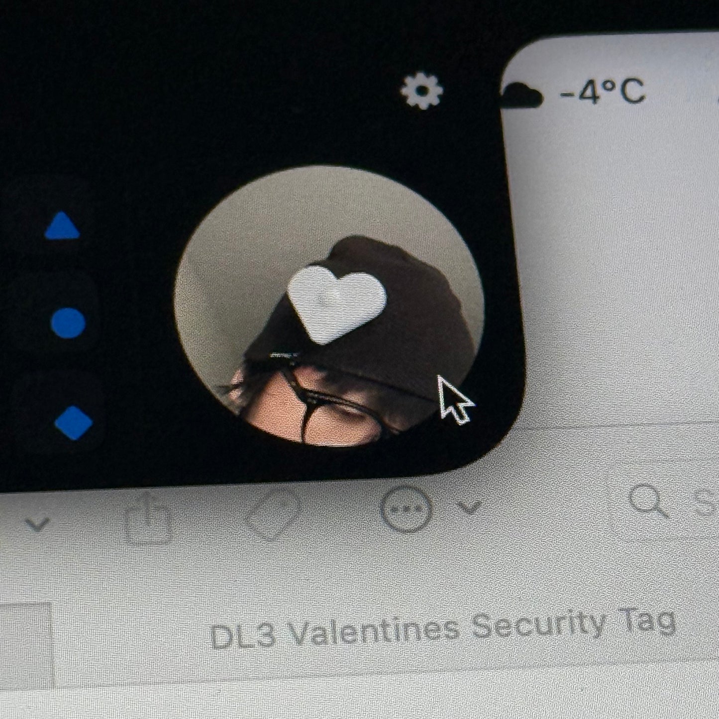 love security tag, 2025 (apple airtag case)